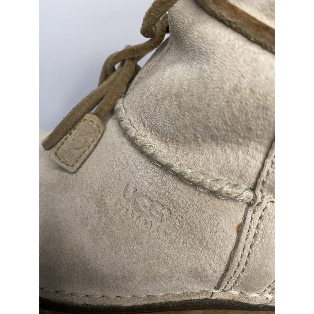 UGG woman size